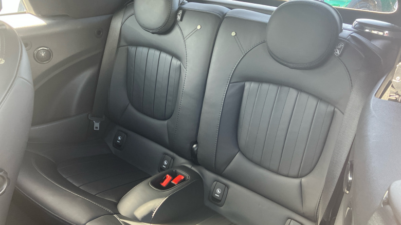 MINI Convertible 2.0 Cooper S Seaside Edition 2dr Auto Petrol Convertible